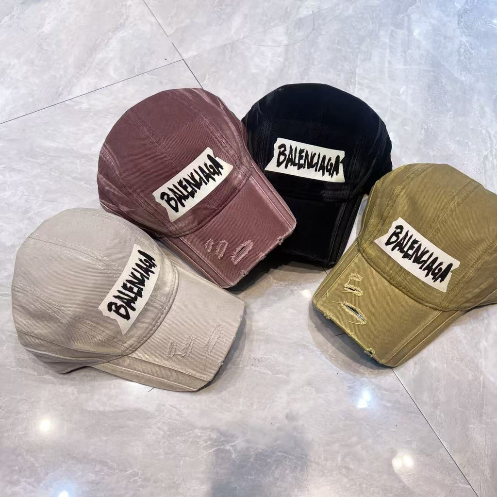 Balenciaga Classic Baseball Cap ( ̆ 3 ̆)