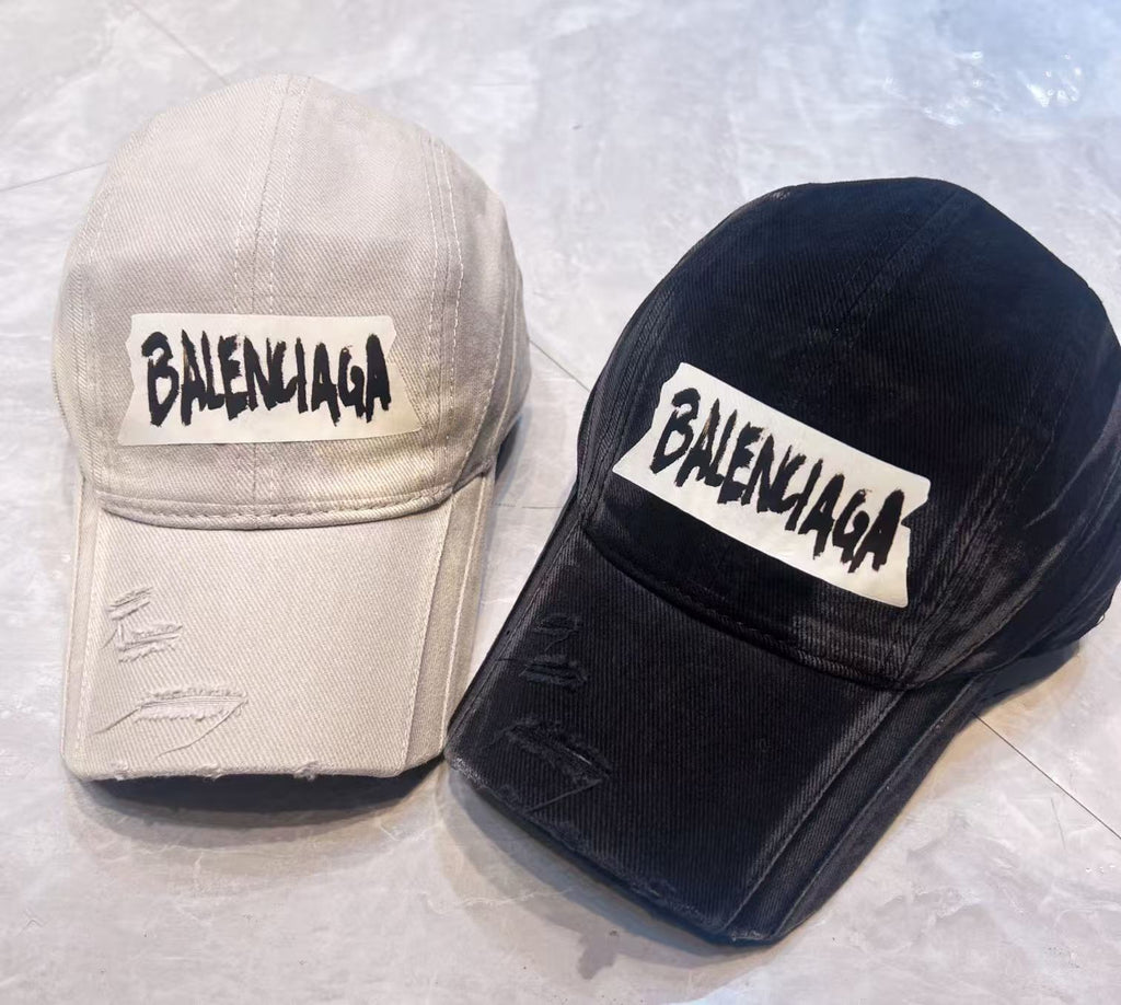 Balenciaga Classic Baseball Cap ( ̆ 3 ̆)