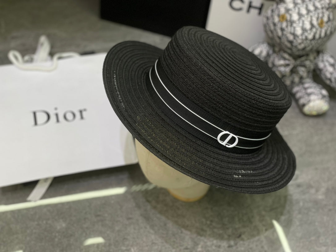 Dior Linen Flat Cap - White / Black