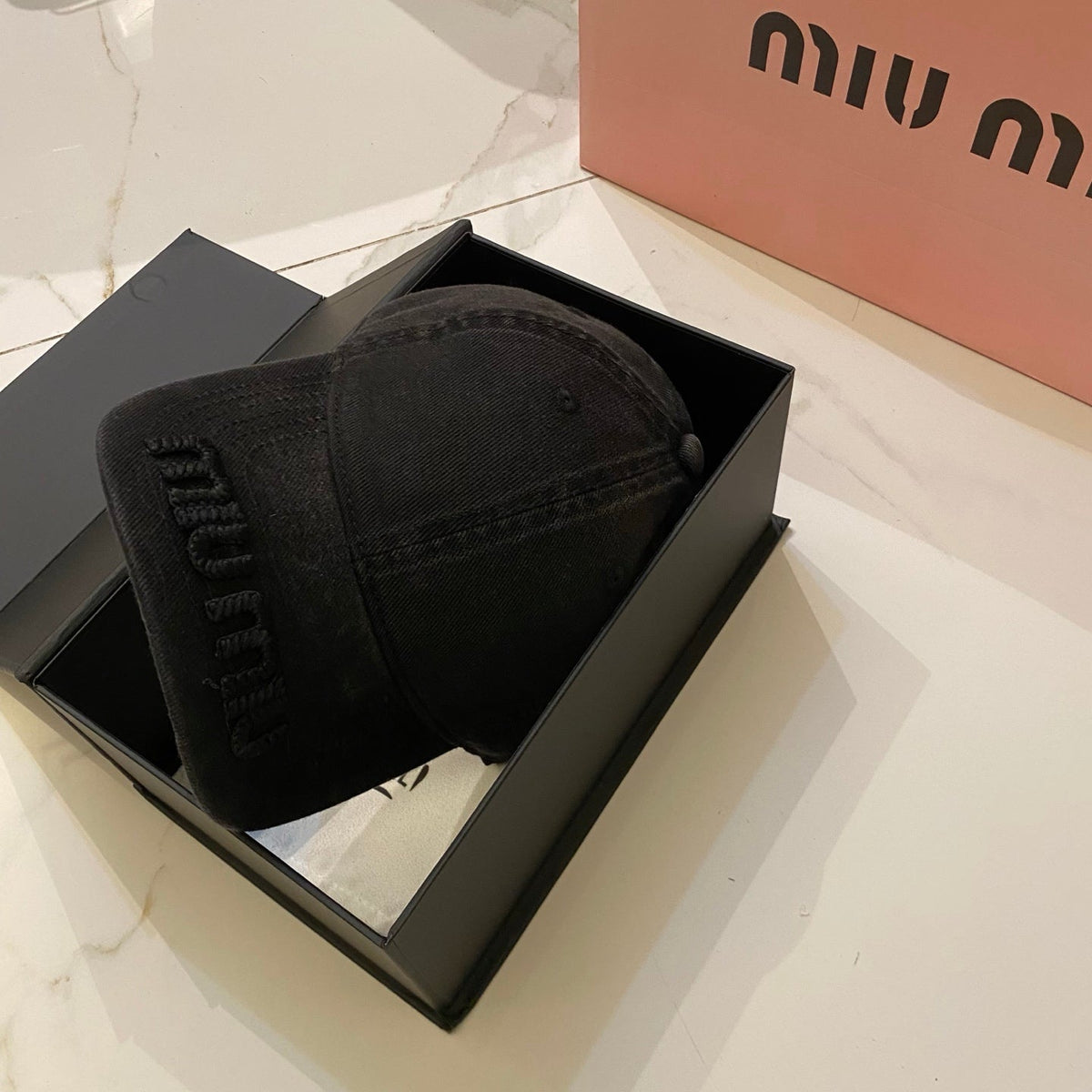 Miu Miu Distressed Washed Baseball Cap - Black / White