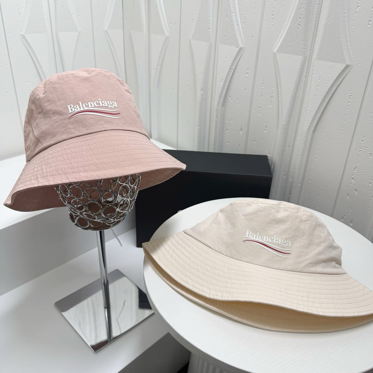 Balenciaga Macaron Color Series Quick-Drying Bucket Hat