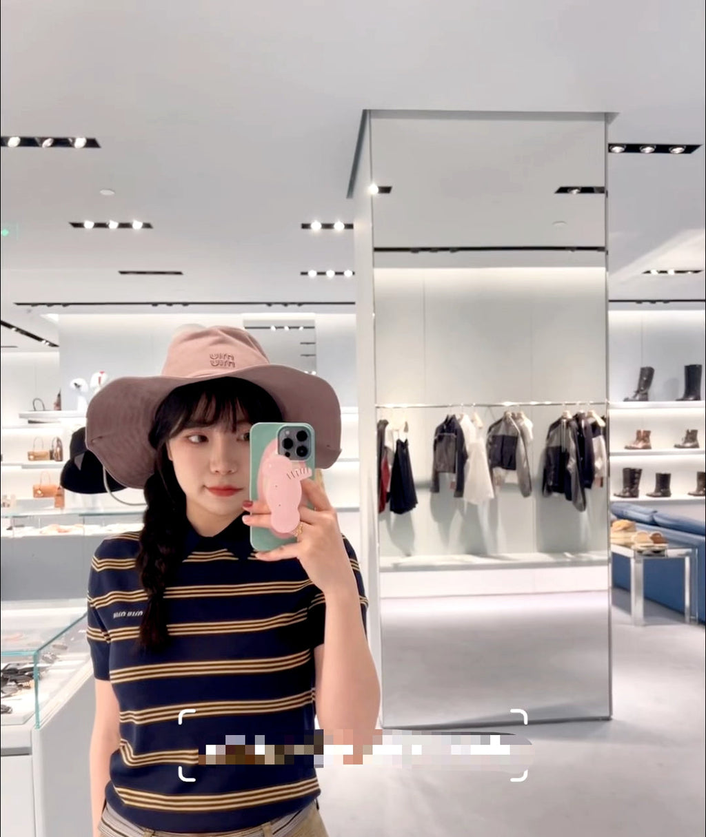 Miu Miu Bucket Hat - Pink / Beige