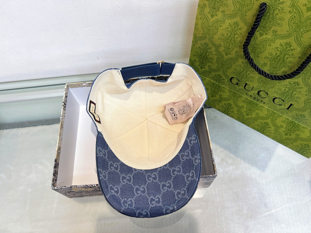 Gucci Baseball Cap - Pink / Blue