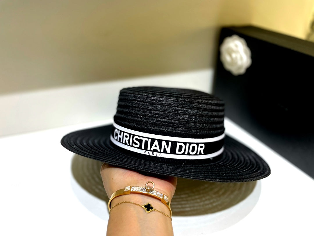 Dior Flat Cap - Black / White