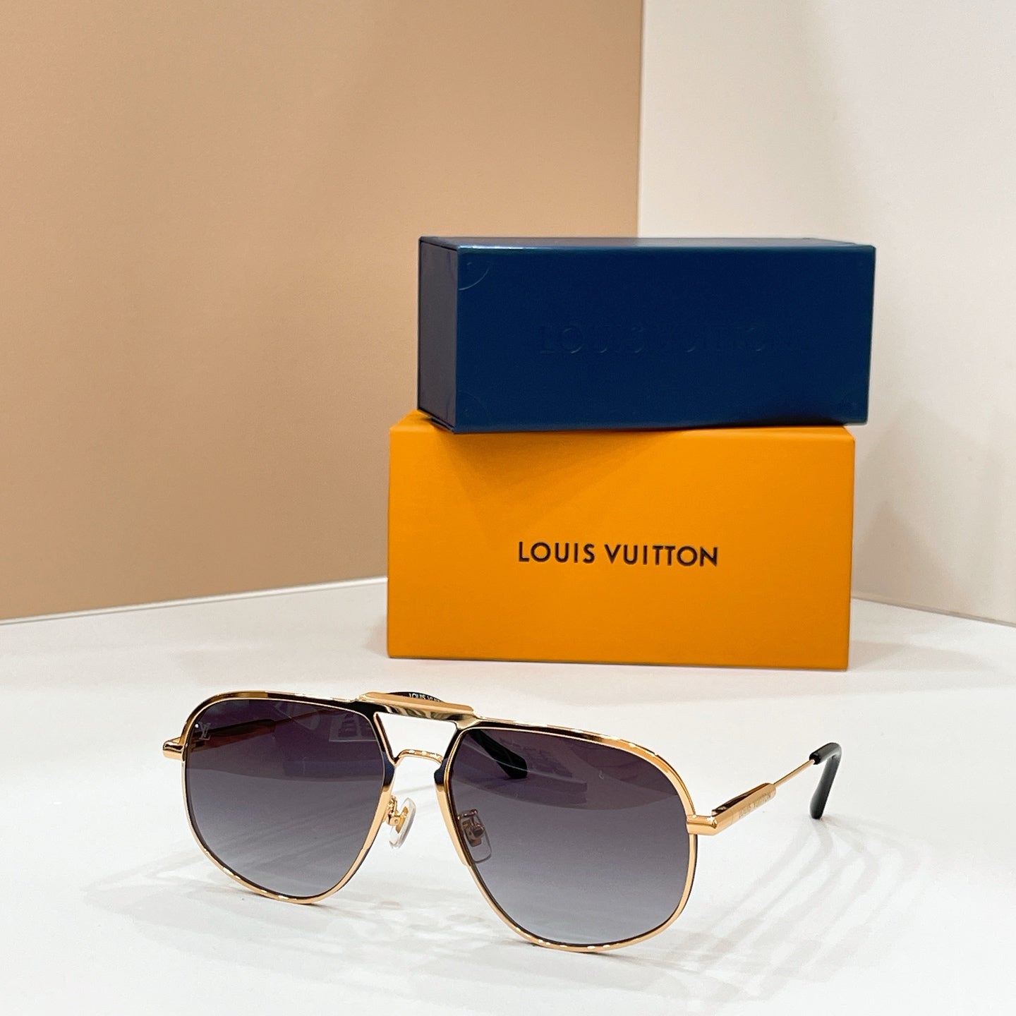 Louis Vuitton Z40191W Sunglasses